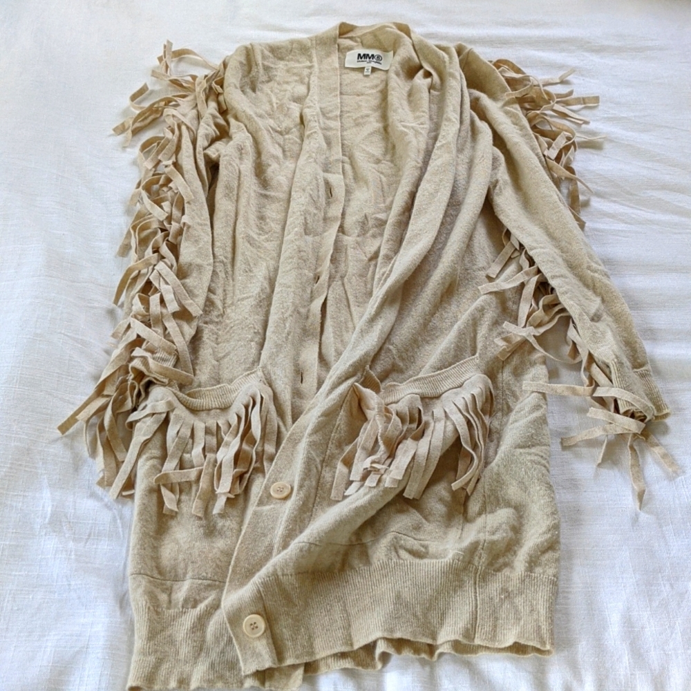 Fringe lined cardigan